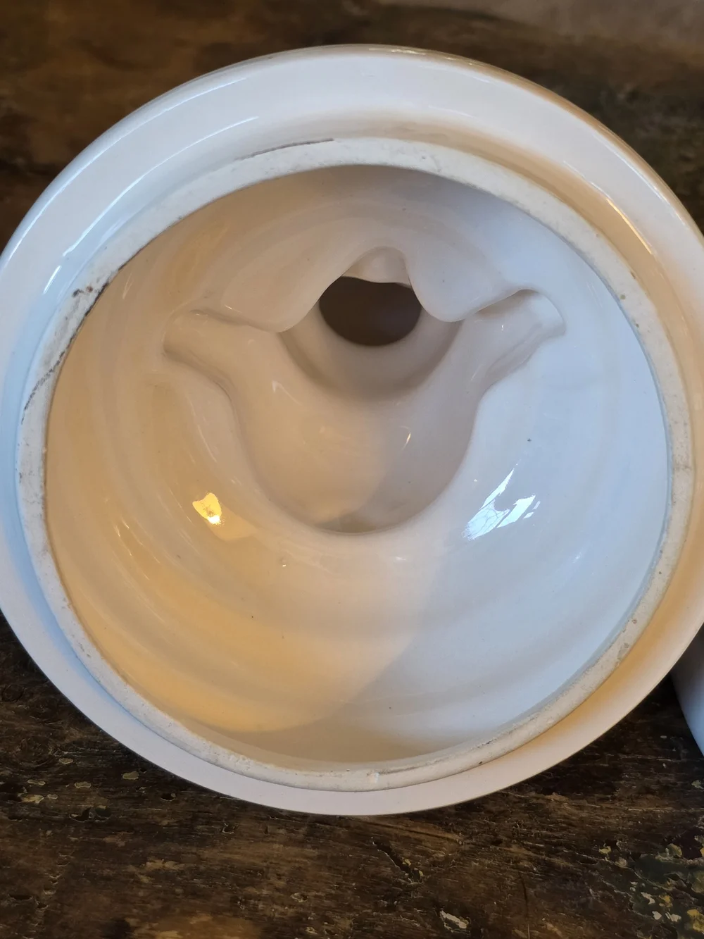 Giftcraft Anthropomorphic Ceramic Bear-Top Beehive Cookie Jar - White and Brown